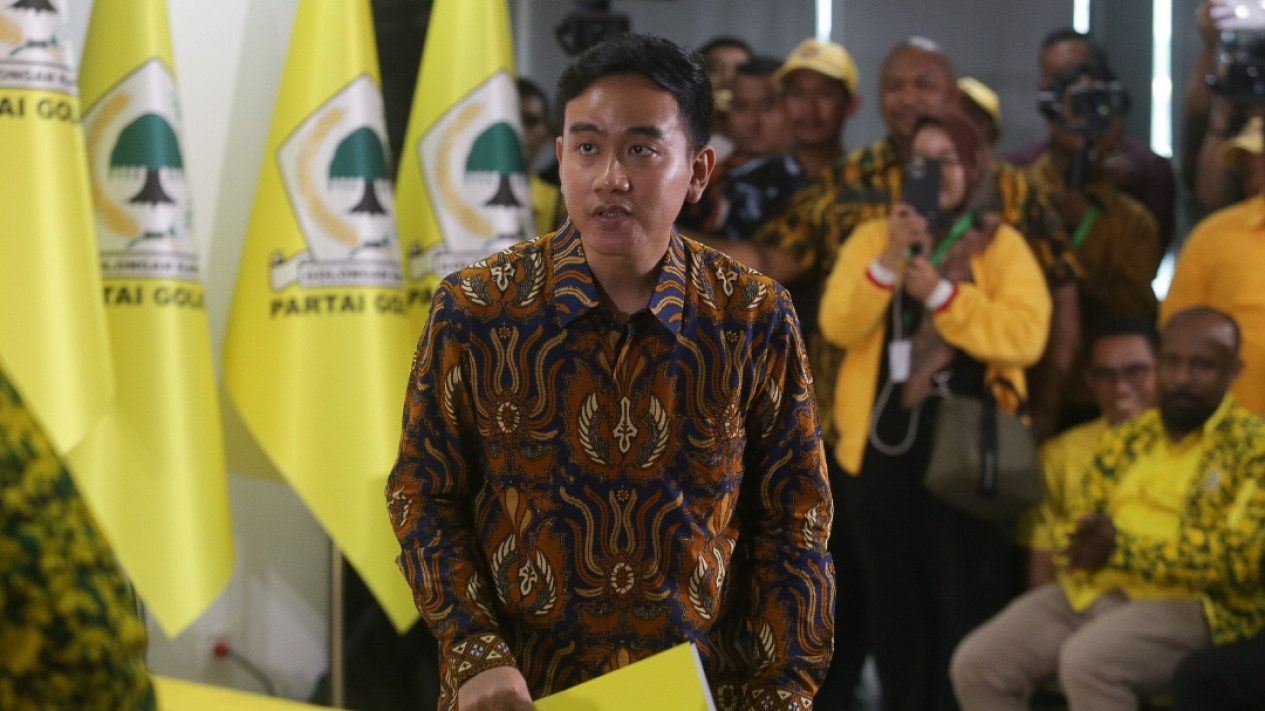 Partai Golkar Dukung Gibran Jadi Cawapres Prabowo Subianto - Vlix.id