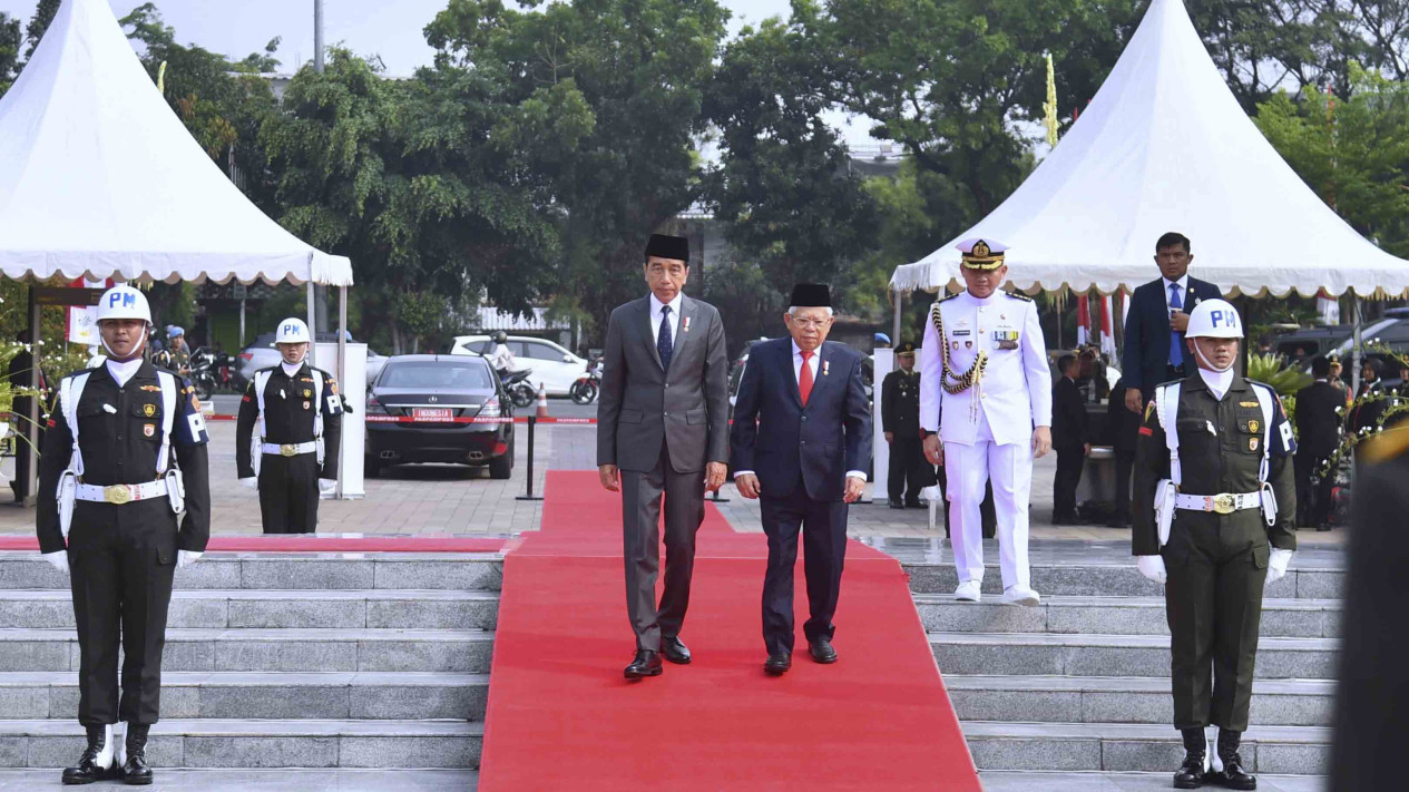 Ziarah Kubur Presiden dan Wakil Presiden di Hari Pahlawan