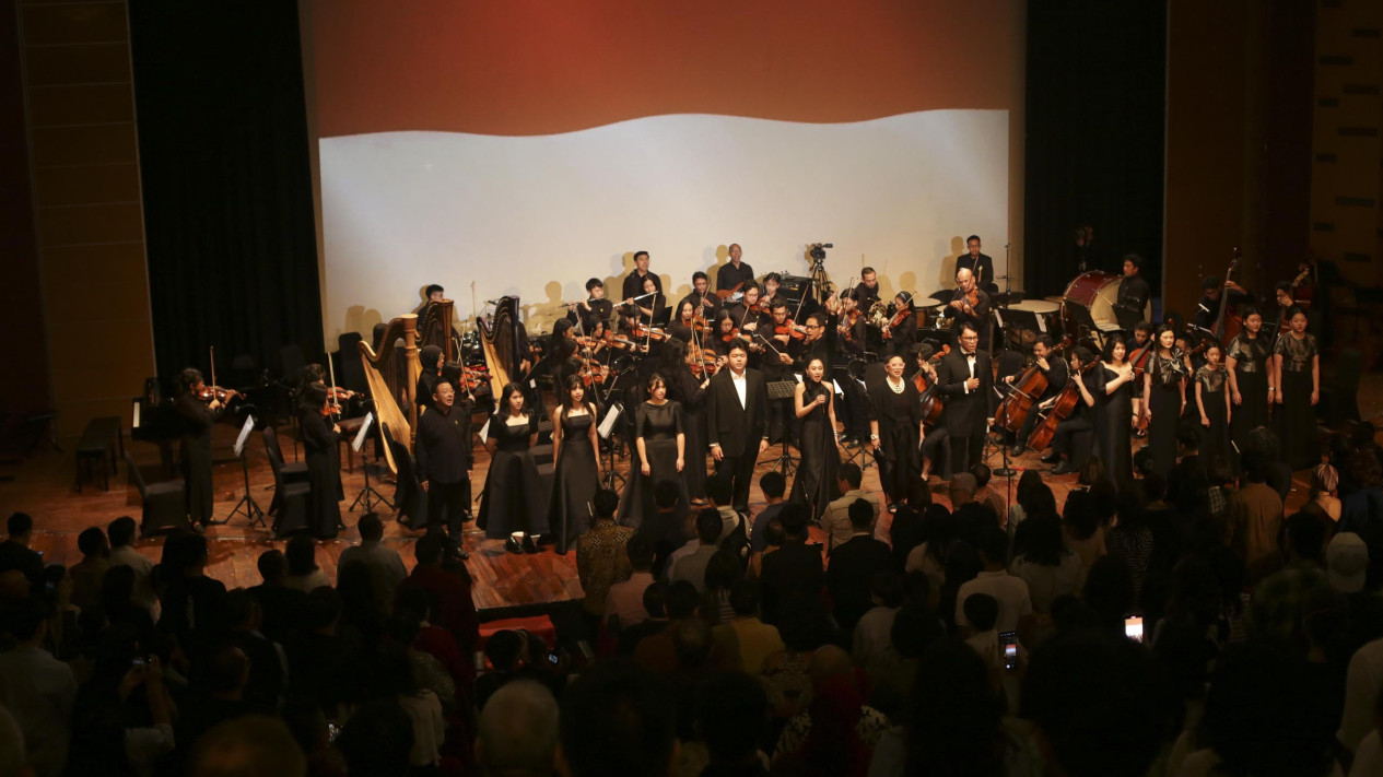 Konser A Night of Light