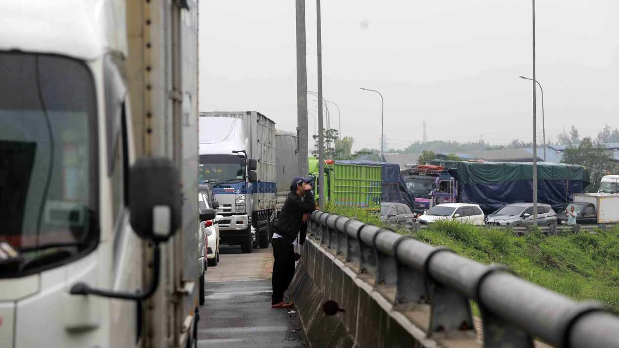 Aksi Buruh Tuntut Kenaikan UMK