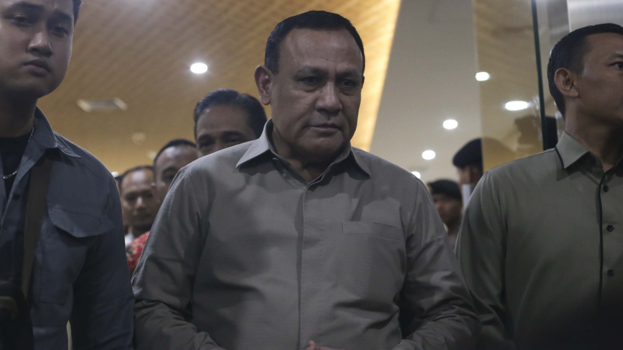 Firli Bahuri Diperiksa Sebagai Tersangka 9 Jam di Bareskrim