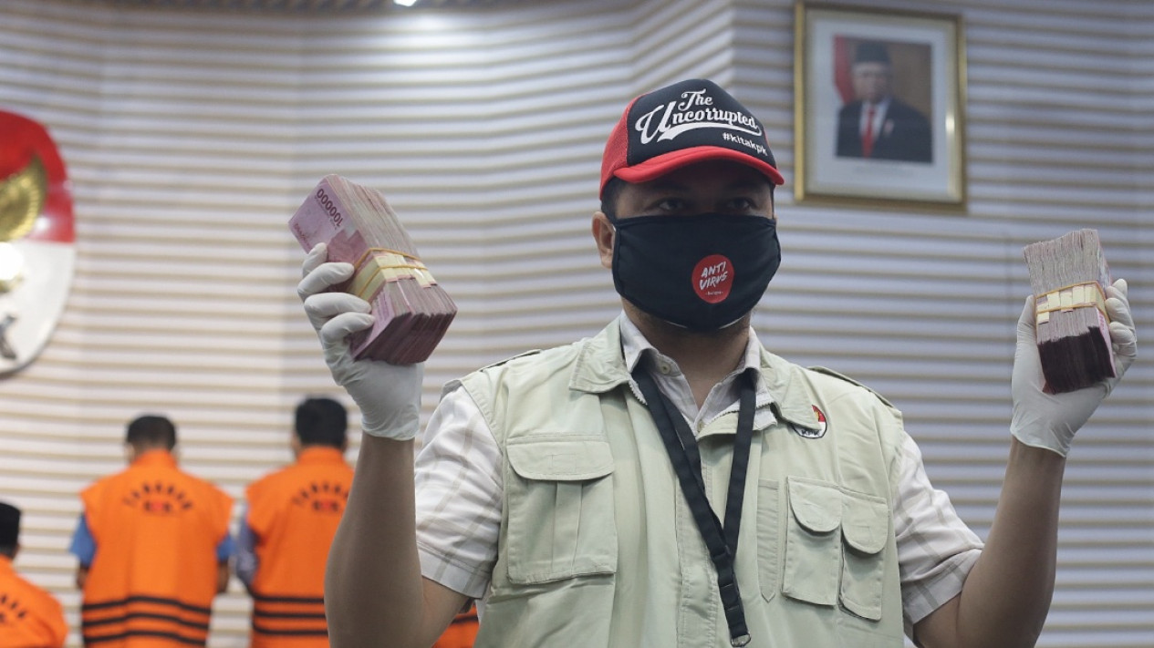 Barang Bukti OTT KPK Gubernur Maluku Utara