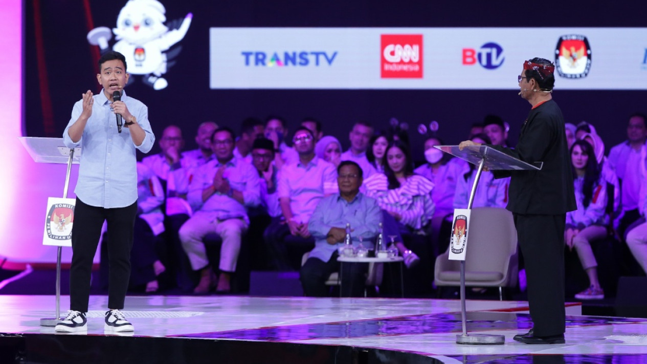 Gaya Gibran Rakabuming Raka Di Debat Cawapres Pemilu 2024 - Vlix.id