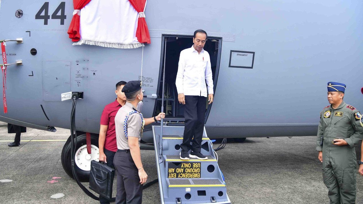 Presiden Serahkan Pesawat Super Hercules & Helikopter TNI AU