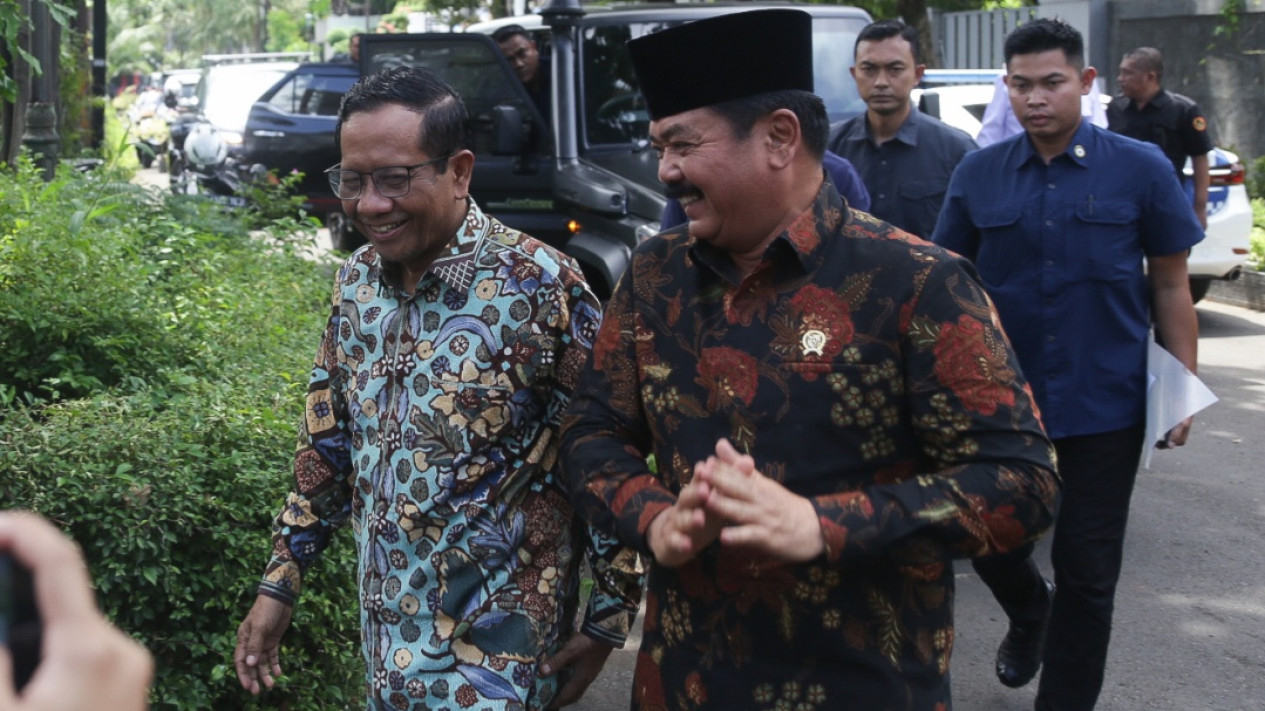 Menko Polhukam Hadi Tjahjanto Bertemu Mahfud MD