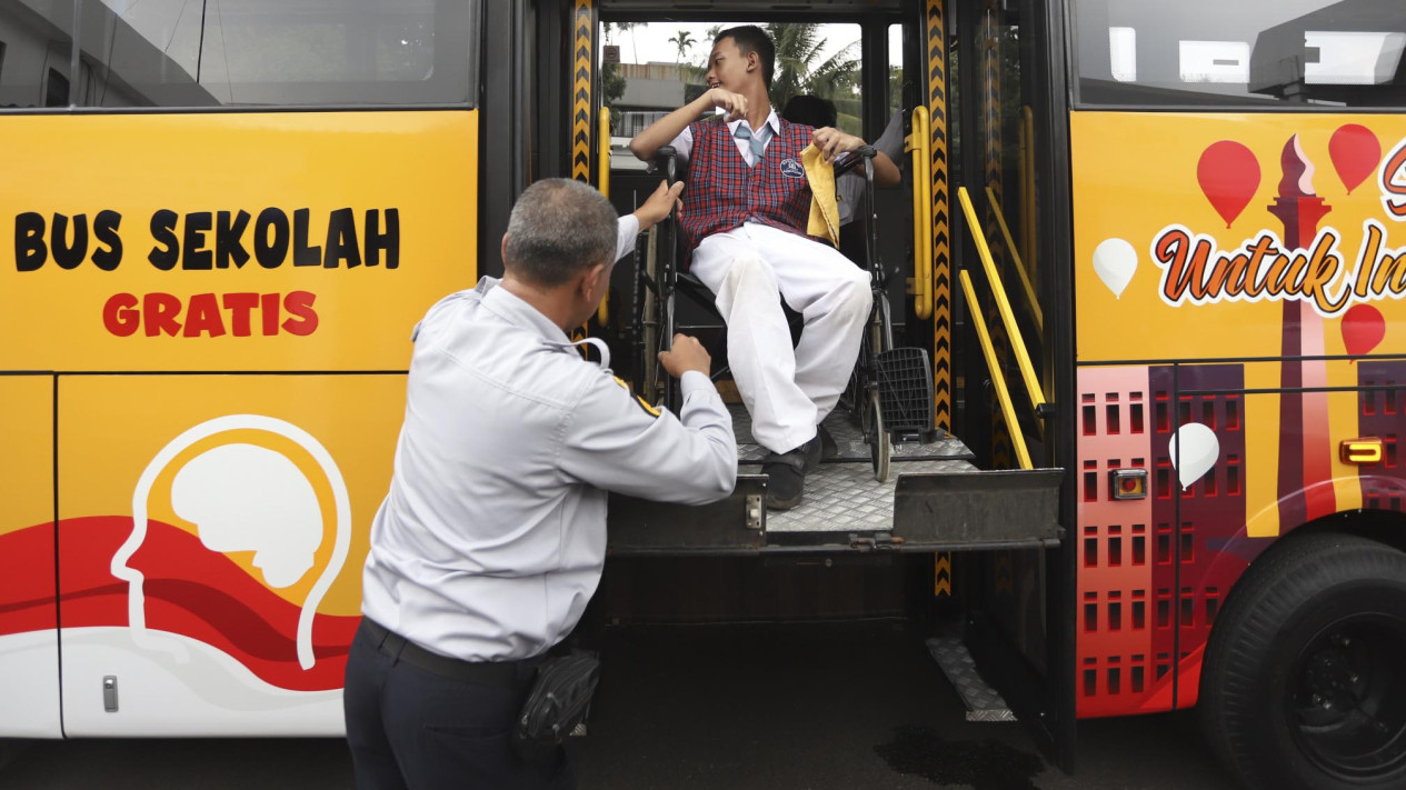 Bus Sekolah Khusus Disabilitas