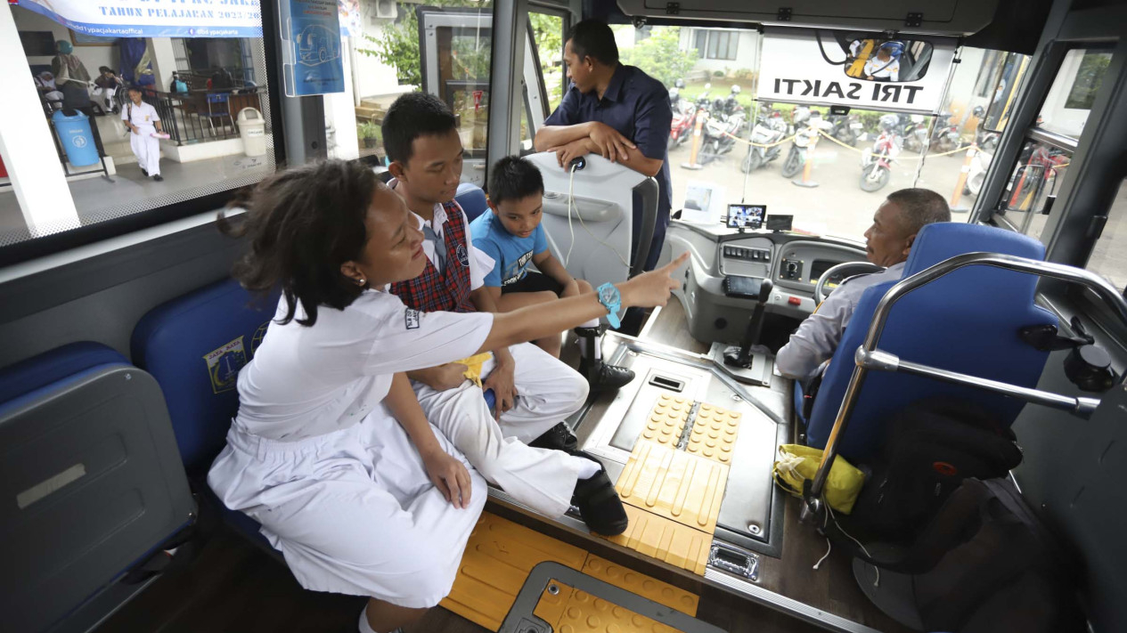 Bus Sekolah Khusus Disabilitas