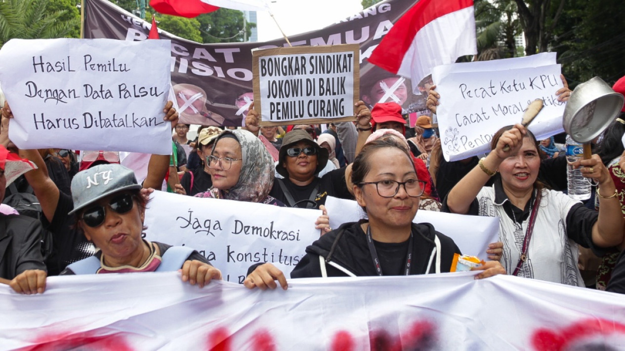Aksi Tolak Pemilu Curang di Depan KPU RI