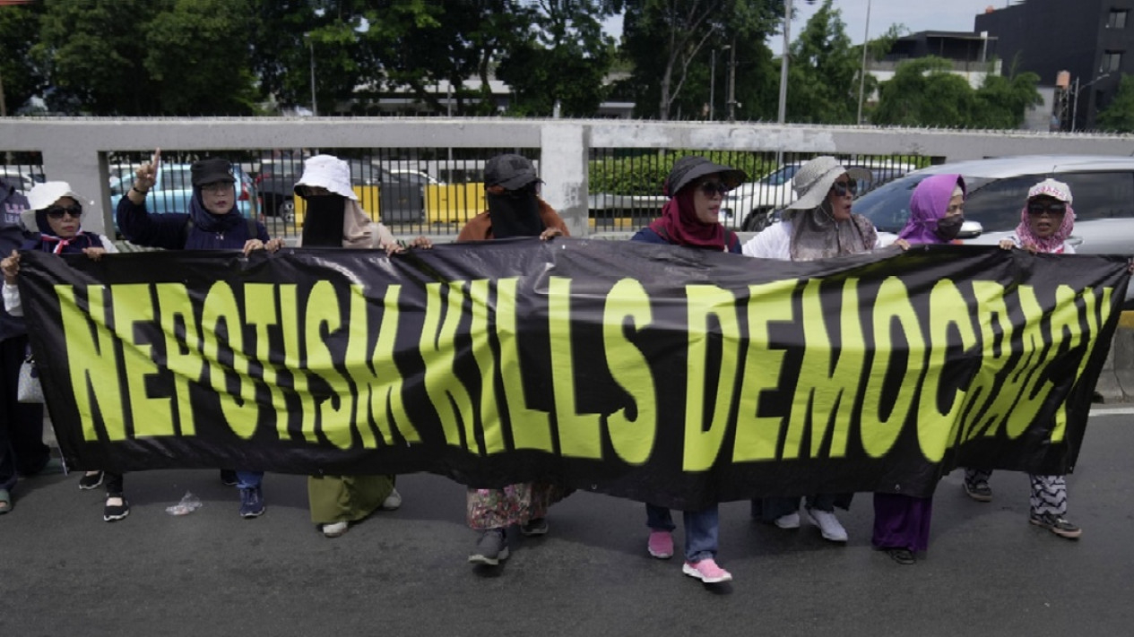 Aksi Demo di Depan DPR Tolak Kecurangan Pemilu