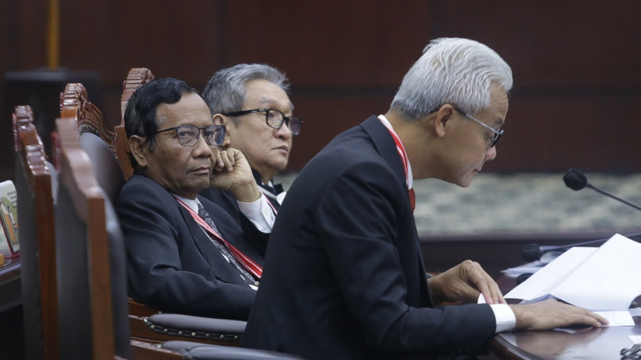 Ganjar Pranowo Mahfud Md Di Sidang Perselisihan Pilpres 2024 Vlix Id