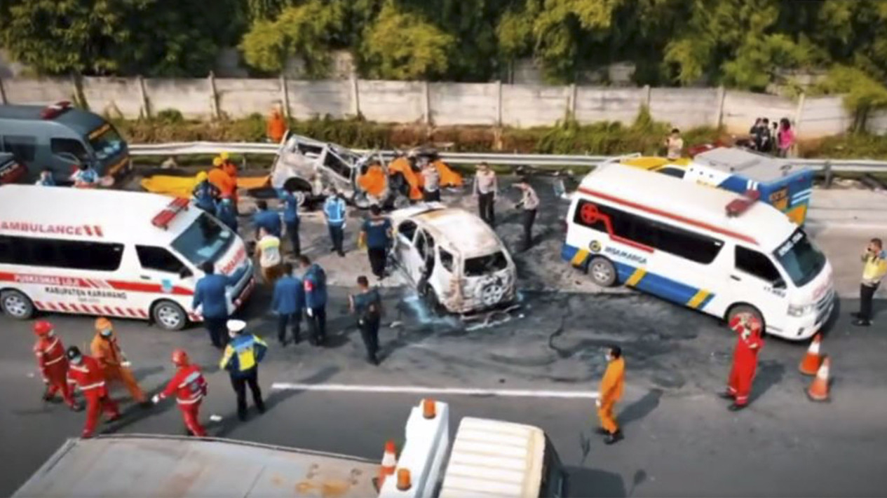 Kecelakaan Lalu Lintas Terjadi di KM 58 Tol Cikampek