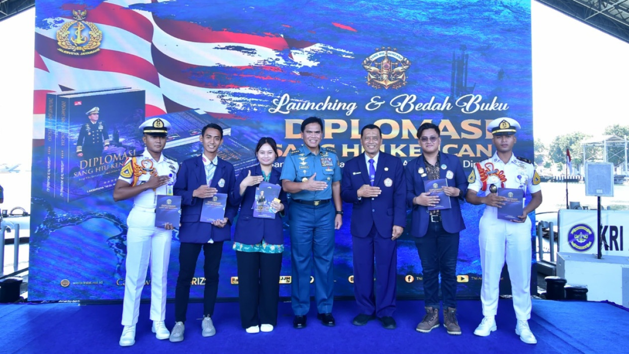 Bedah Buku Diplomasi Sang Hiu Kencana