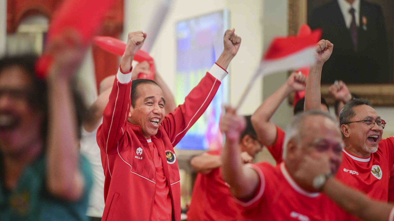 Momen Presiden Jokowi Nobar Timnas di Istana Negara