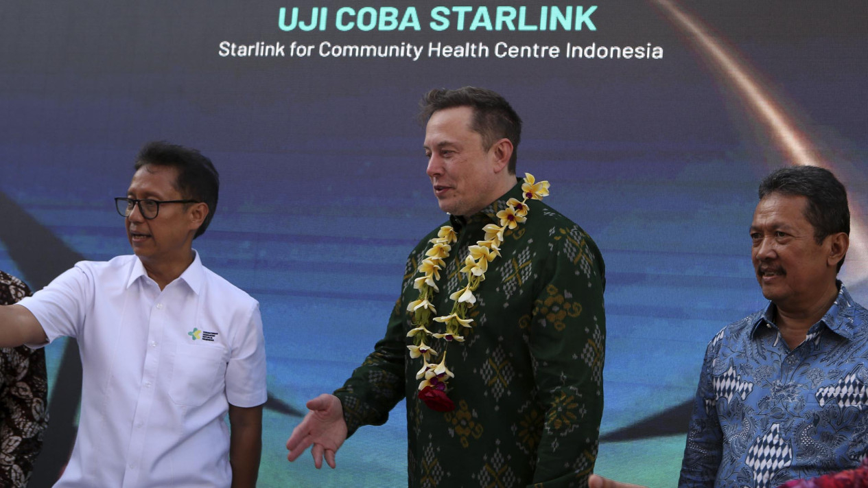 Elon Musk Luncurka Layanan Internet Satelit Starlink Di Bali - Vlix.id