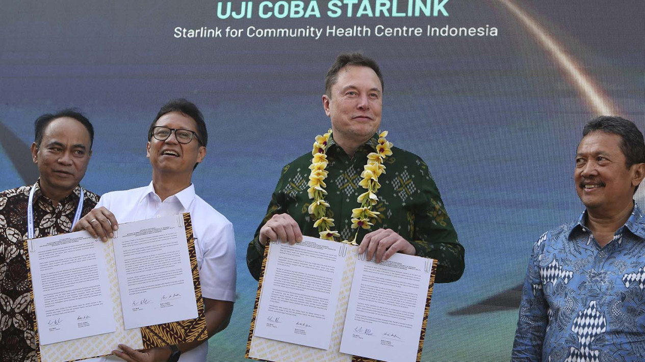 Elon Musk Luncurka Layanan Internet Satelit Starlink Di Bali - Vlix.id