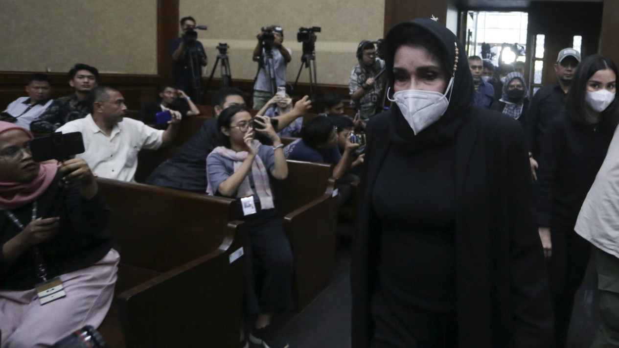 Ayun Sri Harahap Istri SYL Bersaksi di Sidang