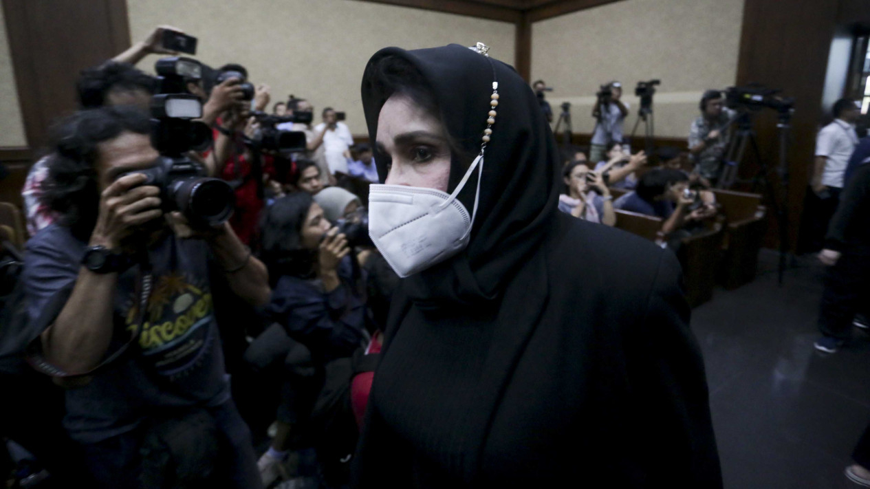 Ayun Sri Harahap Istri SYL Bersaksi di Sidang