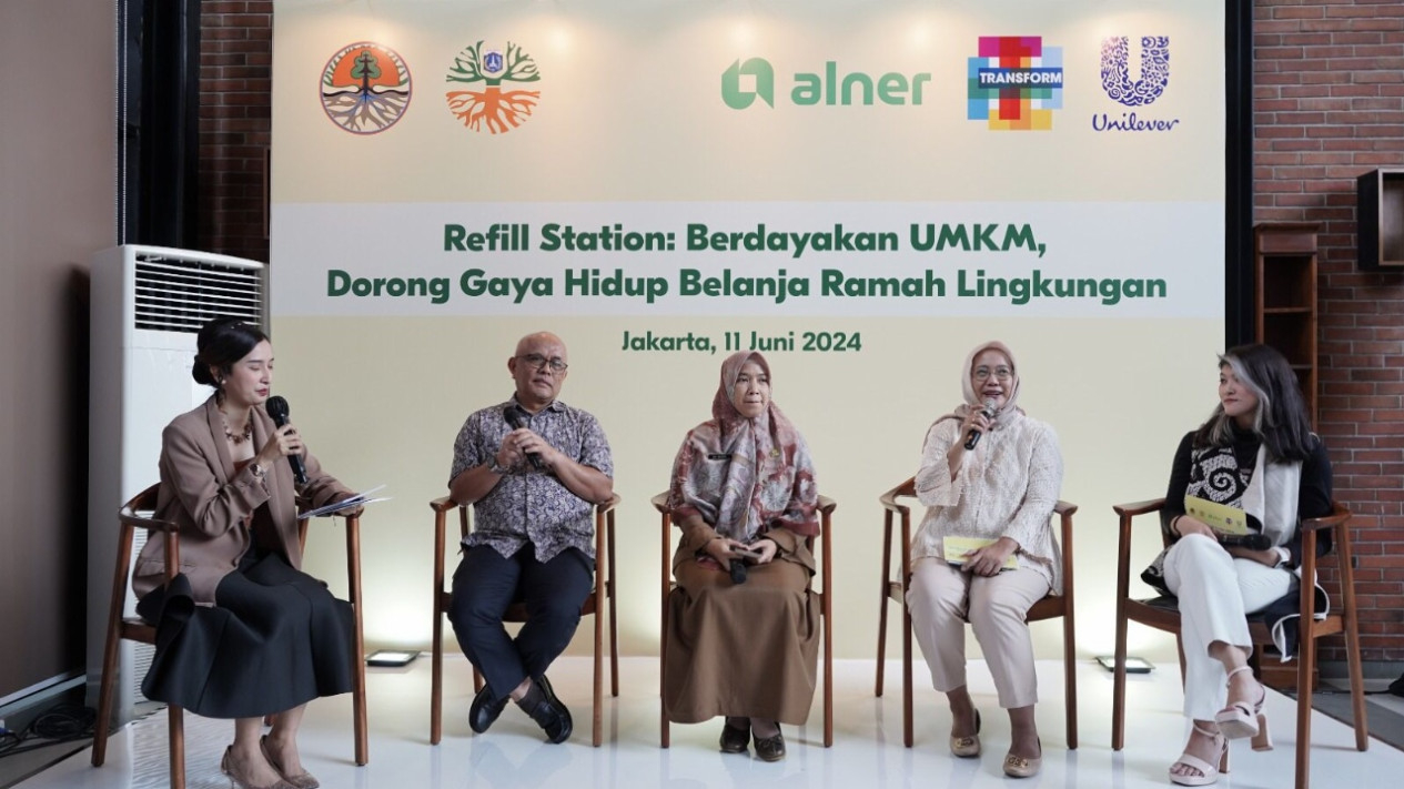 Akselerasi Gaya Hidup Refill Melalui Project TRANSFORM-Alner