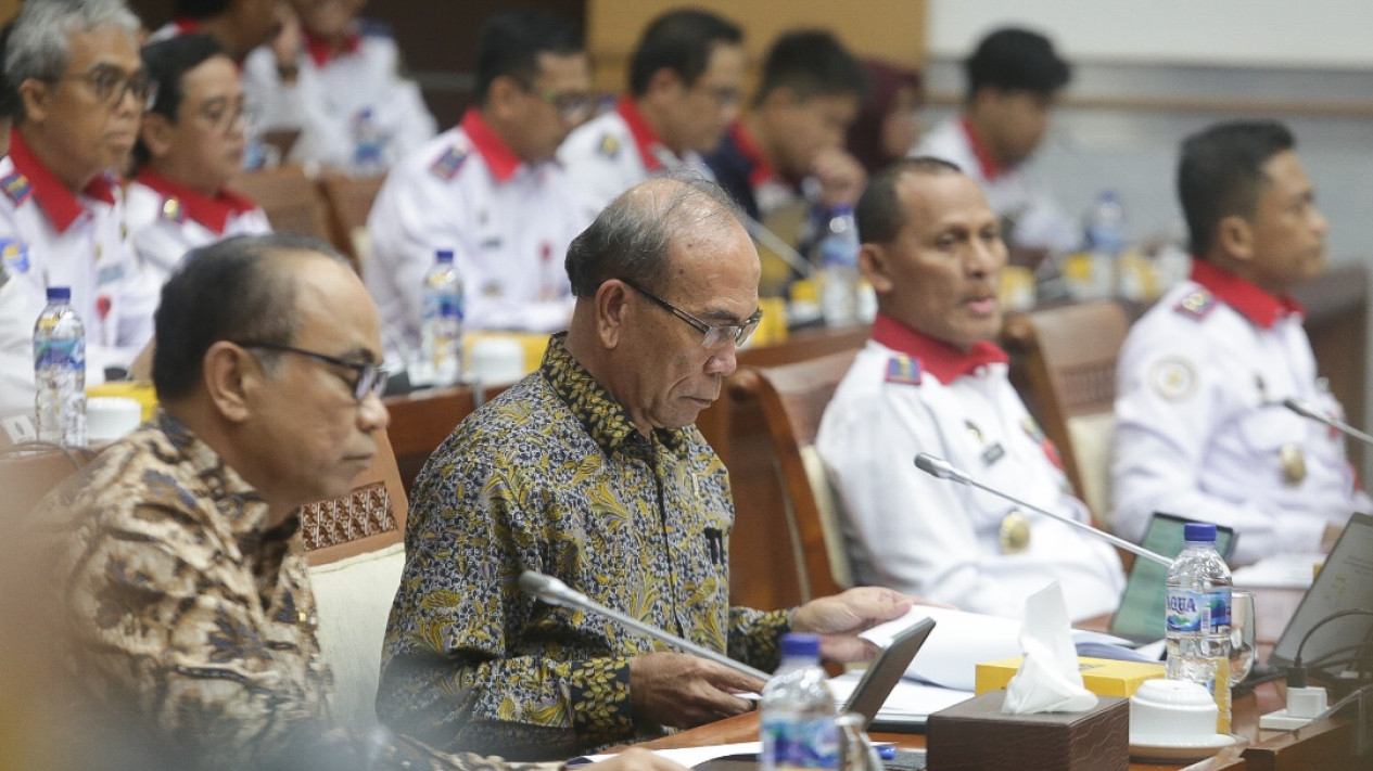 Kepala BSSN Raker dengan DPR Terkait Pusat Data Nasional