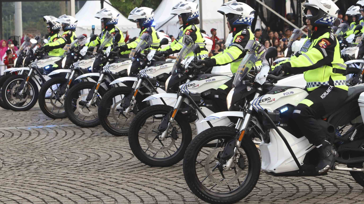 Presiden Jokowi Hadiri HUT Bhayangkara ke-78