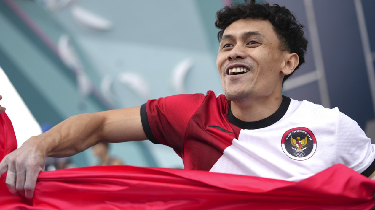 Veddriq Leonardo Raih Emas Perdana Indonesia Olimpiade 2024