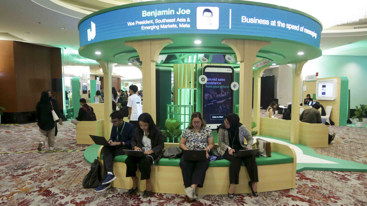 WhatsApp Business Summit Indonesia 2024