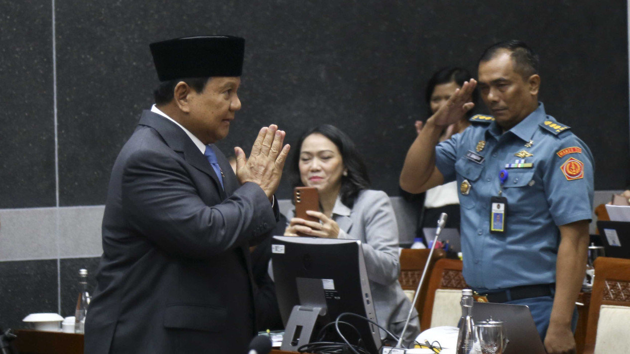 Prabowo Subianto Hadiri Raker Terakhir dengan Komisi 1 DPR