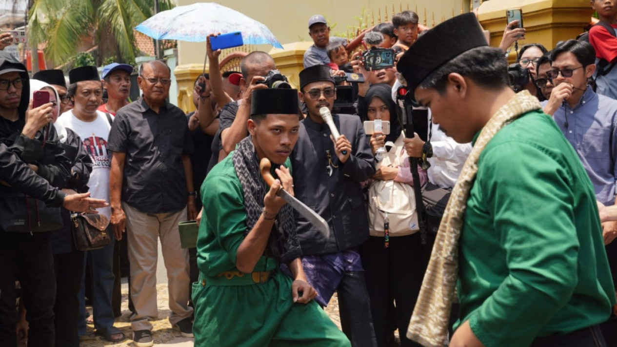 Rano Karno Sapa Warga di Hari Kedua Kampanye Pilkada Jakarta