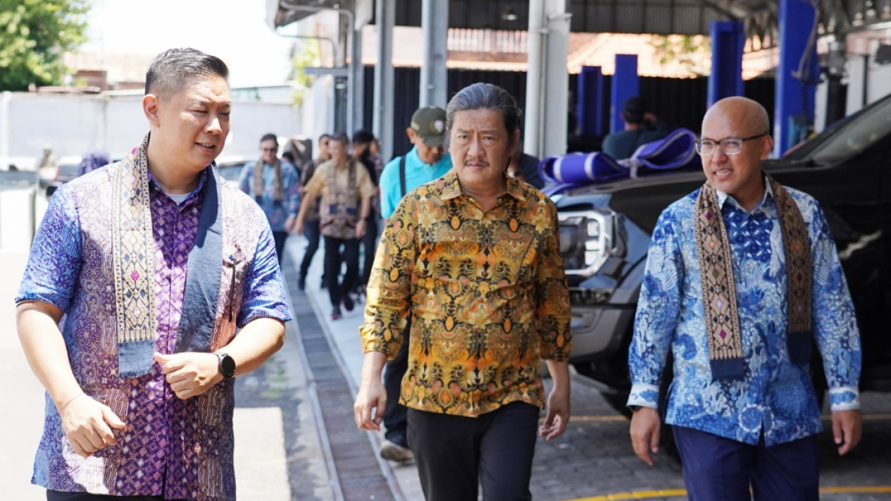 Ford dan RMA Indonesia Resmikan Dealer 3S
