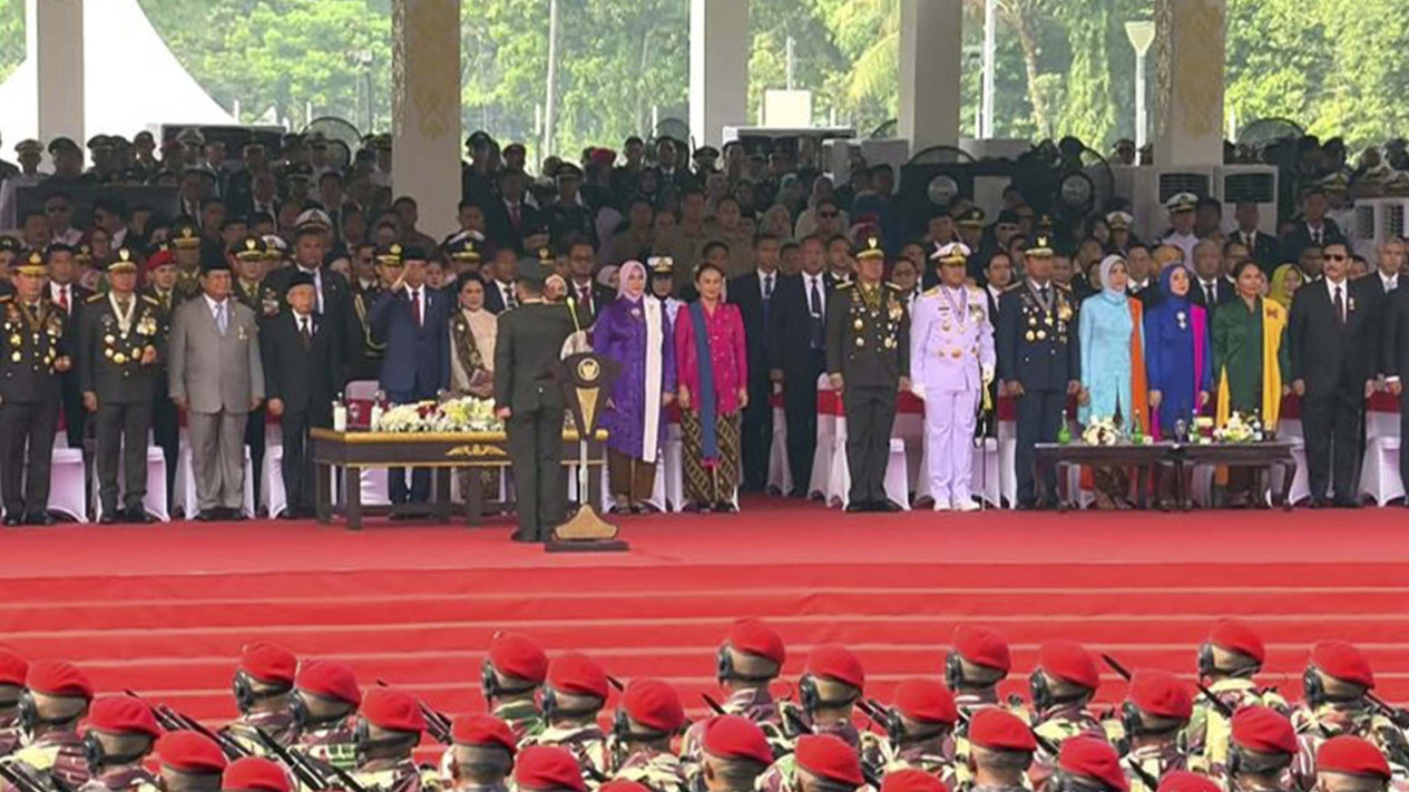 Peringatan HUT ke-79 TNI
