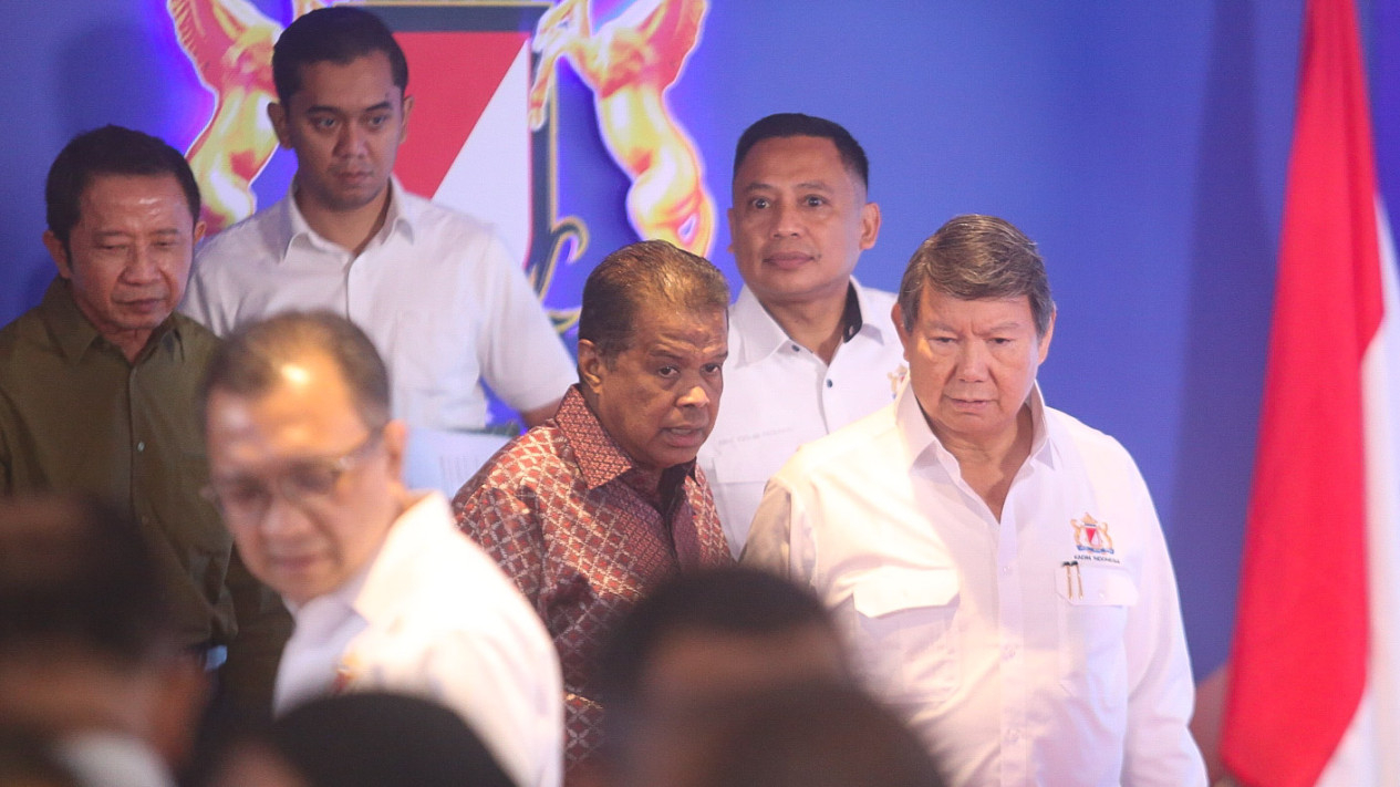 Diskusi Ekonomi Kadin Bersama Hashim Djojohadikusumo