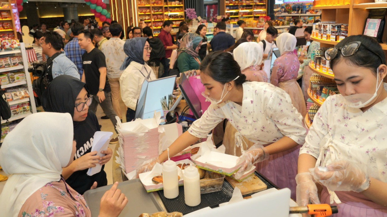 Kulineran Unik, K3Mart Lippo Puri Hadirkan 12 Ribu Ramyeon
