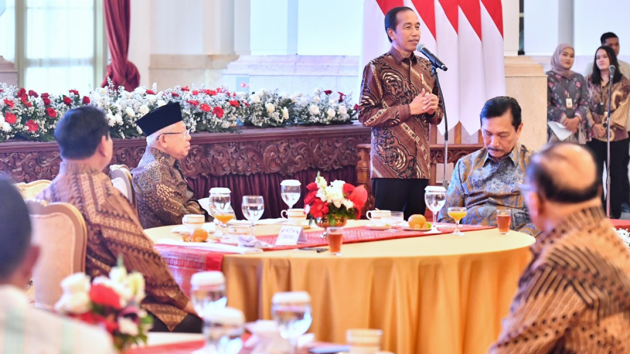 Momen Makan Siang Pamitan Jokowi Bersama Para Menteri
