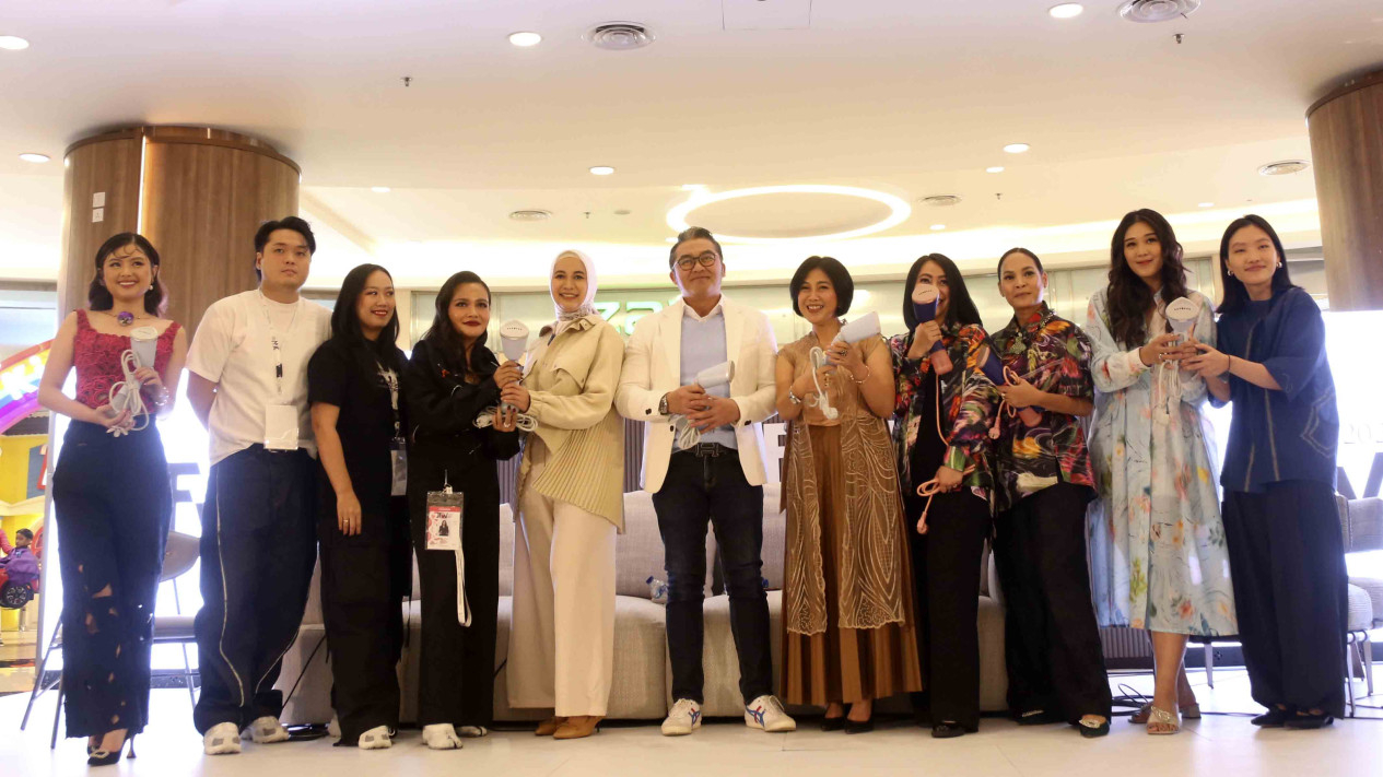 Kolaborasi Dengan Desainer Dalam Ajang Jakarta Fashion Week