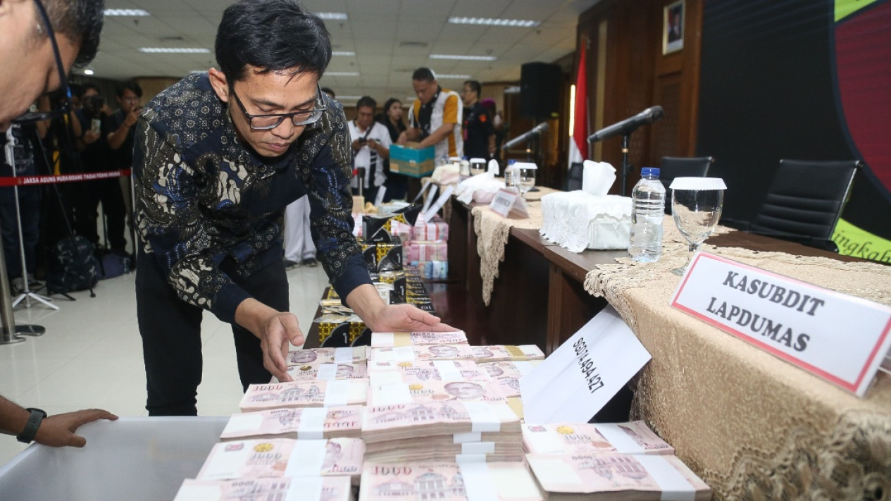 Konfrensi Pers Terkait PN Surabaya Vonis Bebas Ronald Tannur