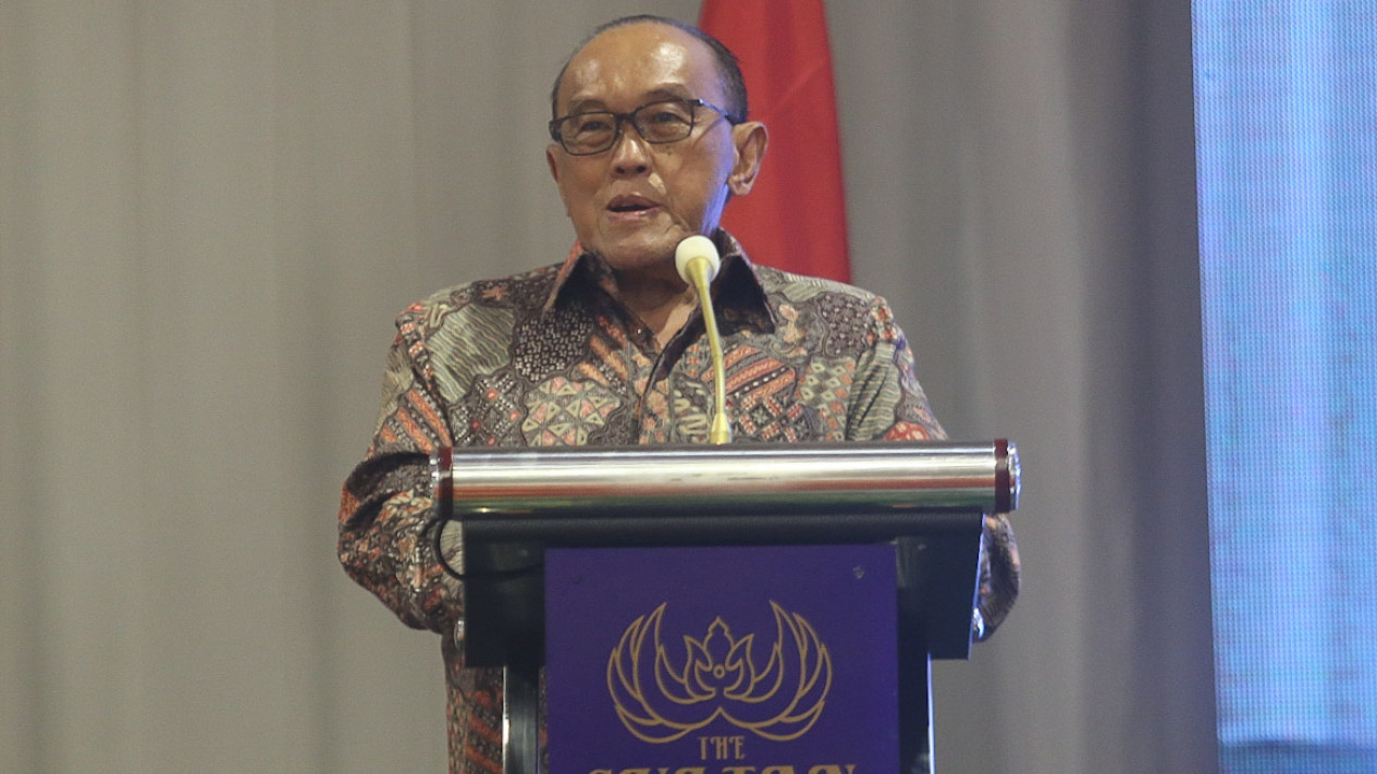 Aburizal Bakrie di Acara HUT ke-14 Aliansi Kebangsaan