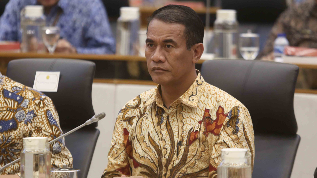Mentan Andi Amran Sulaiman Rapat Kerja Dengan Komisi IV