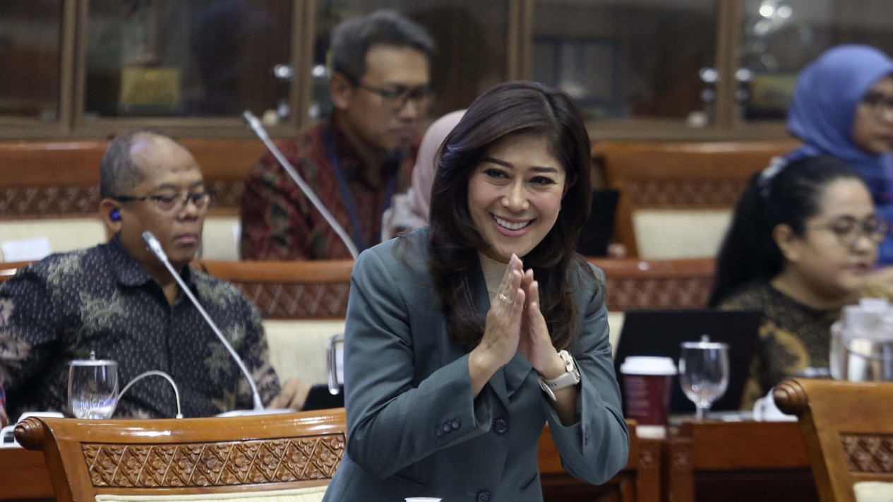 Menkomdigi Meutya Hafid Rapat Kerja dengan Komisi I DPR