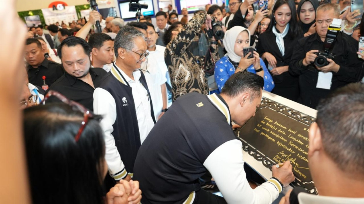 Menko AHY Buka Pameran Konstruksi Indonesia