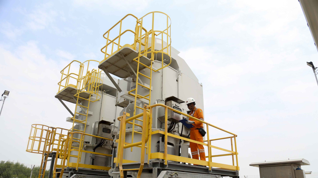 Melihat Pembangkit Listrik Gas Uap Terbesar di Asia Tenggara