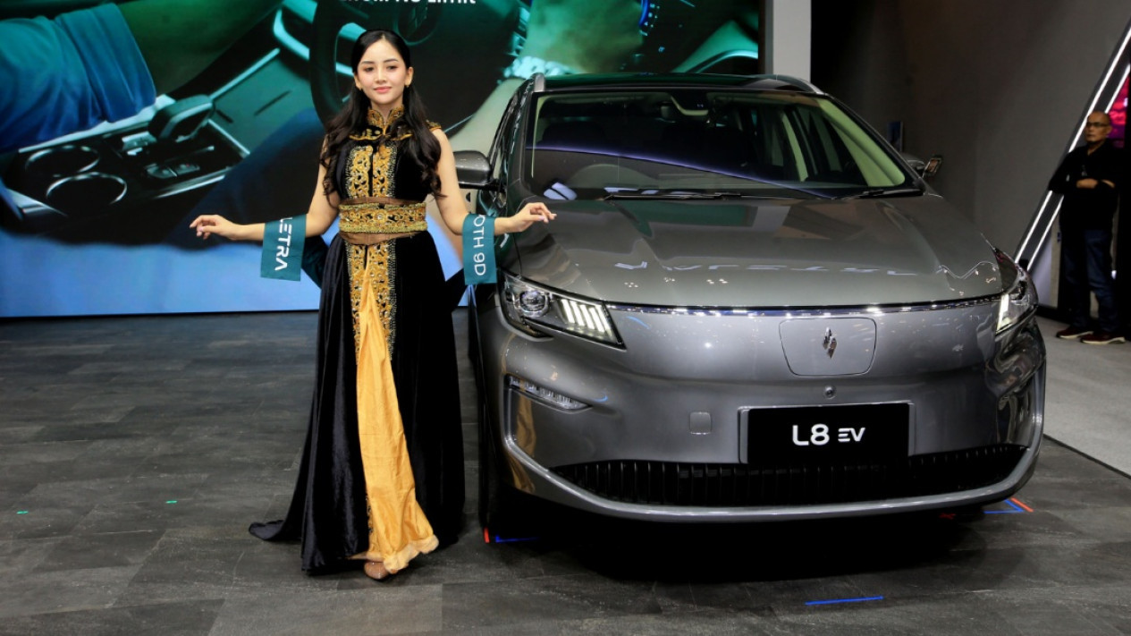ALETRA Luncurkan L8 EV di GJAW 2024
