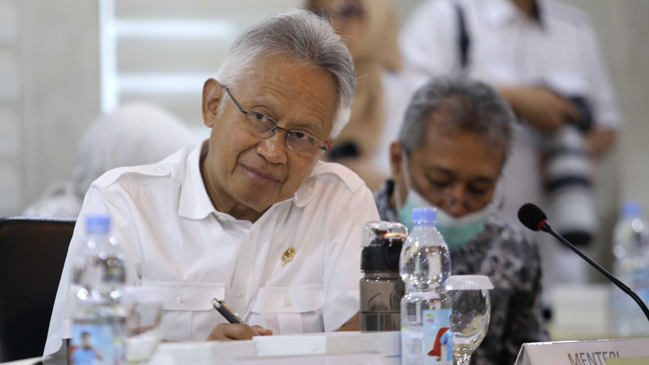 Menteri Ristek Dikti Satryo Soemantri Brodjonegoro Raker DPD - Vlix.id