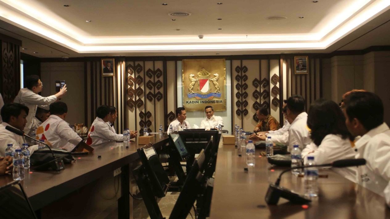 Pertemuan Kadin Indonesia dengan Organisasi Rembuk Pemuda