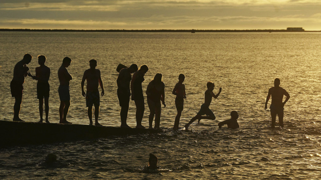 Momen Perayaan Natal Berbagai Negara di Belahan Dunia