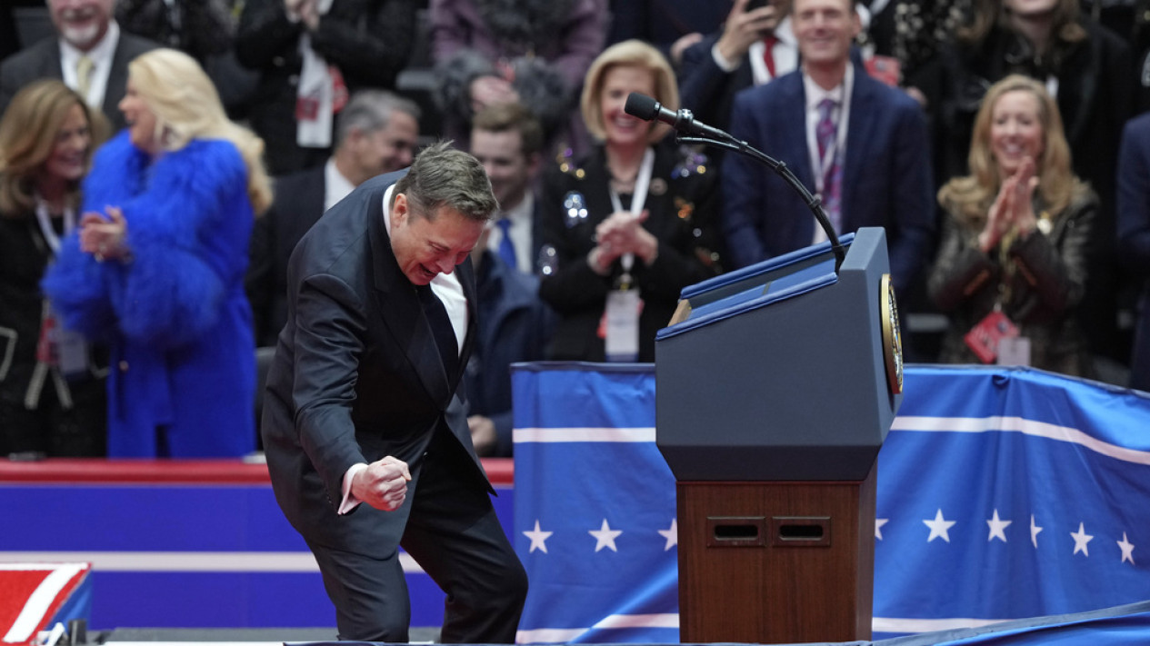 Girangnya Elon Musk Saat di Acara Pelantikan Presiden Trump