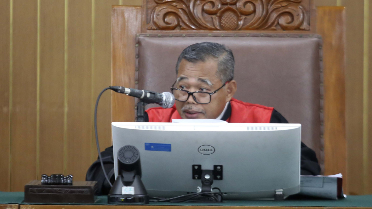 KPK Tak Hadir, Sidang Praperadilan Hasto Kristiyanto Ditunda