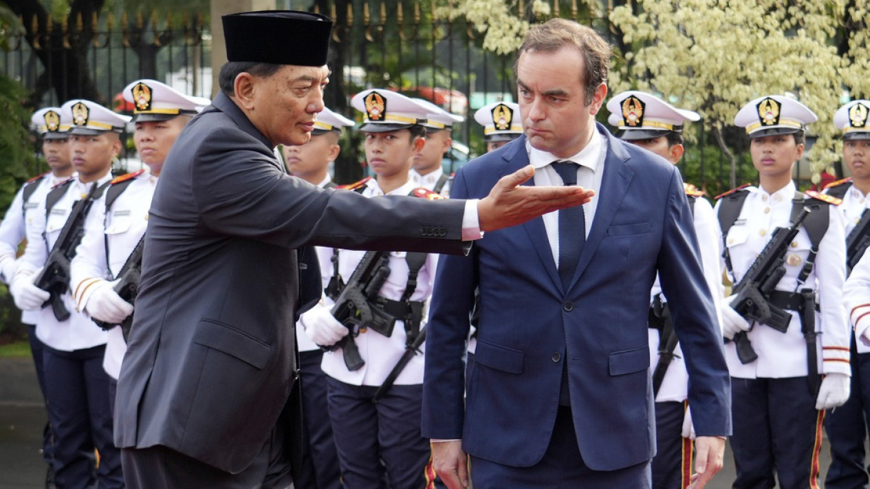 Pertemuan Menhan Sjafrie Sjamsoeddin dan Menhan Perancis