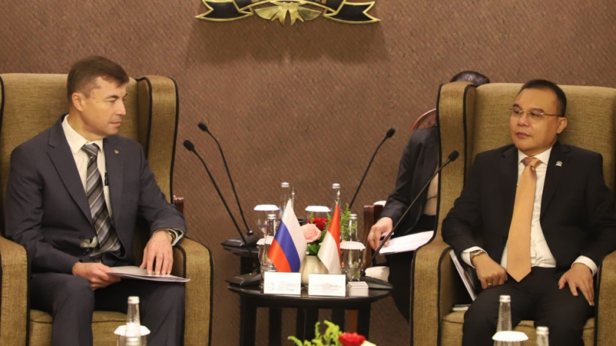 Pimpinan DPR Menerima Kunjungan Dubes Rusia
