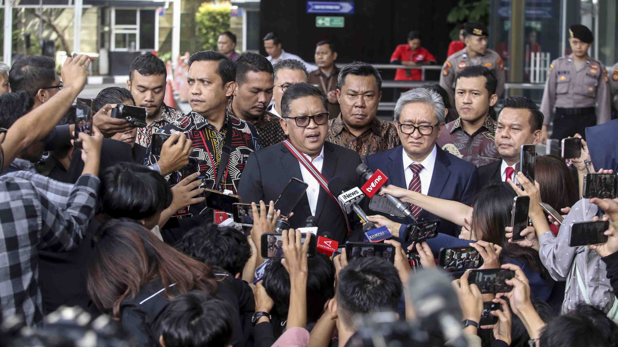 Hasto Kristiyanto Sekjen PDI Diperiksa KPK Sebagai Tersangka