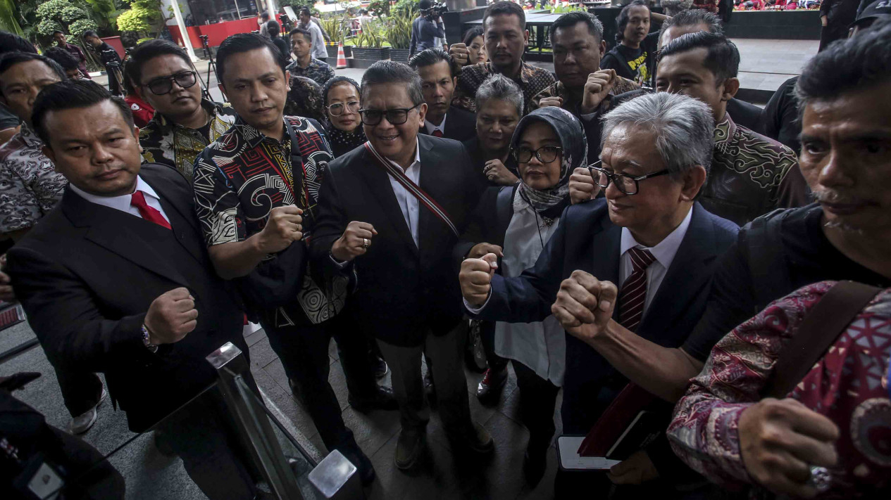 Hasto Kristiyanto Sekjen PDI Diperiksa KPK Sebagai Tersangka